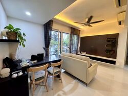 The Lakefront Residences (D22), Condominium #589803531